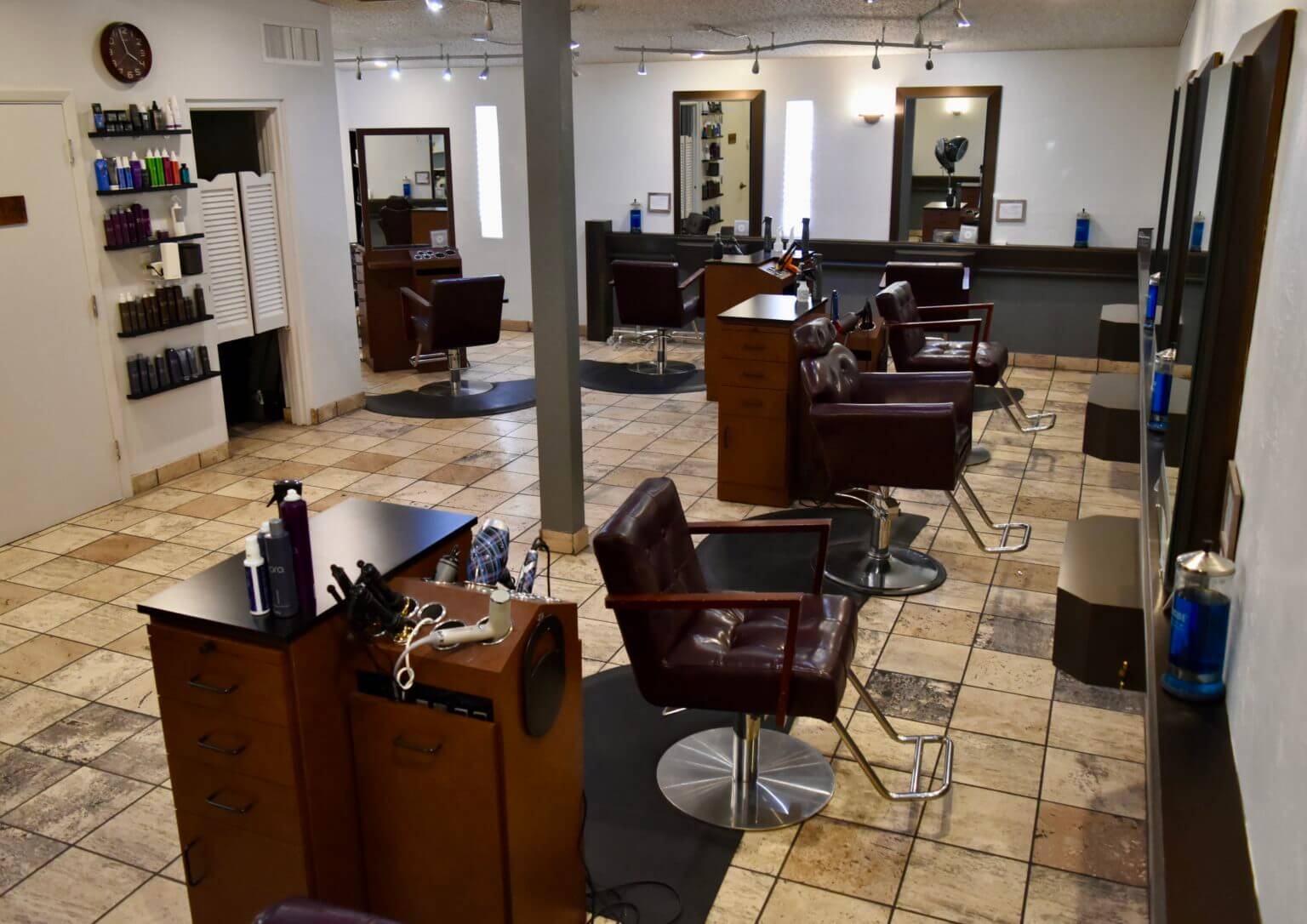Men’s Salon Tucson Haircuts, Waxing, Styling and Manicures